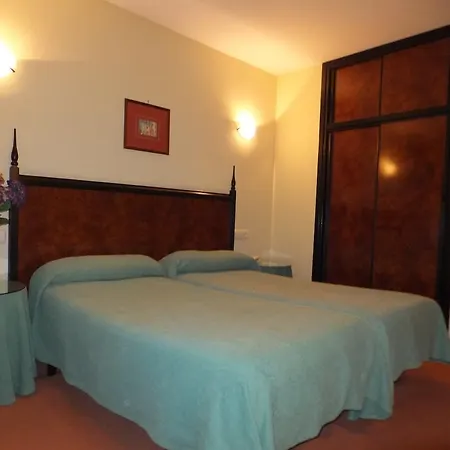 Canal Hotel